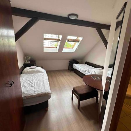 Private Apartment Near The Centre Bratislava Eksteriør billede